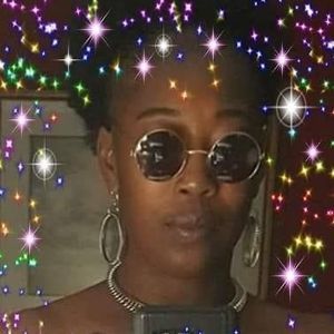 Meet your Posher, Jade